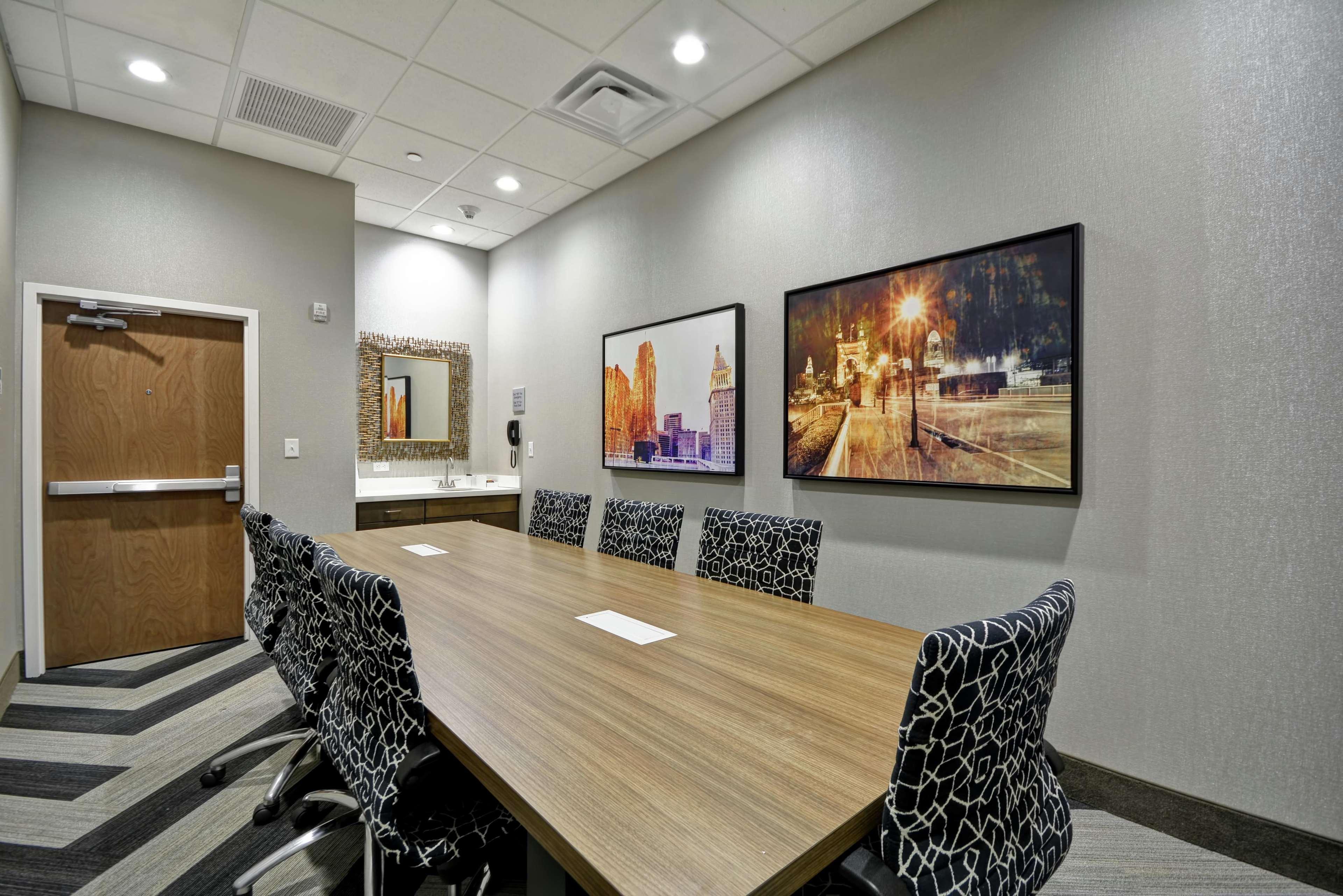 Hampton Inn Blue Ash/Cincinnati, Oh Exteriör bild