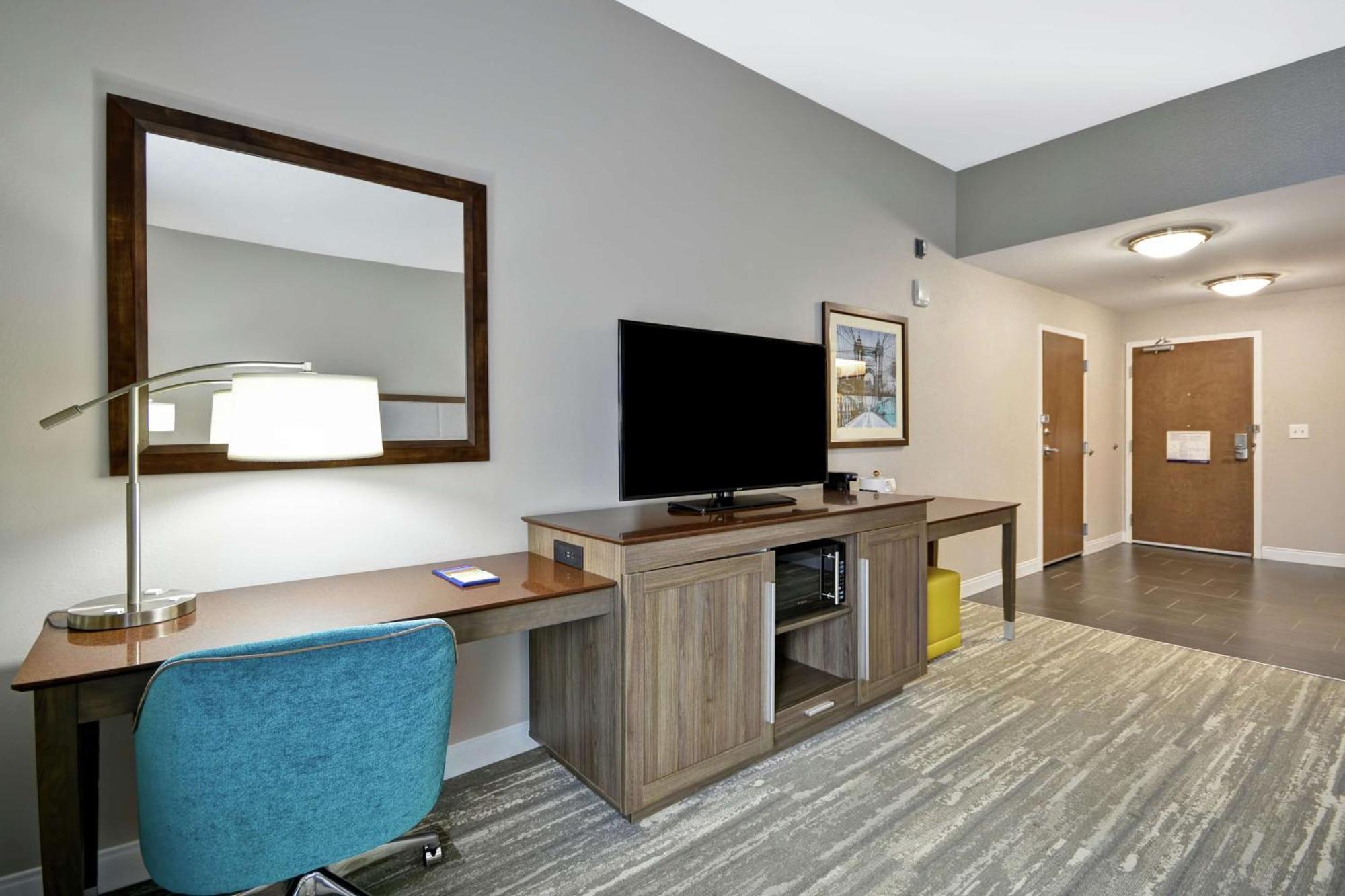 Hampton Inn Blue Ash/Cincinnati, Oh Exteriör bild